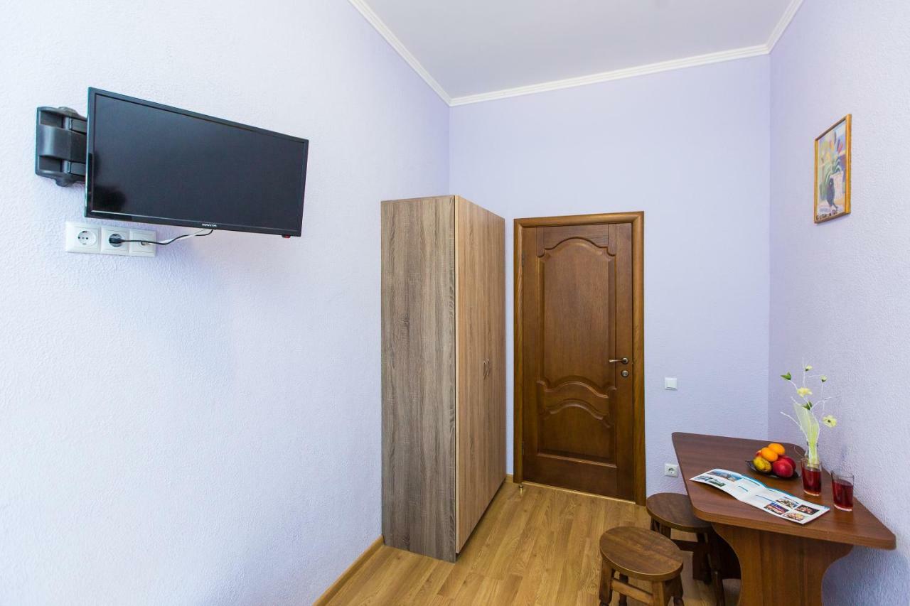 Modern 2Br Apartment In Central Leópolis Exterior foto